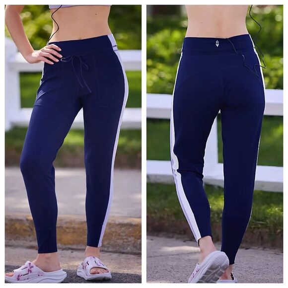 NWT Free People Movement Never Better Joggers, Midnight Navy, Size XS, OB1911519 - Picture 1 of 12